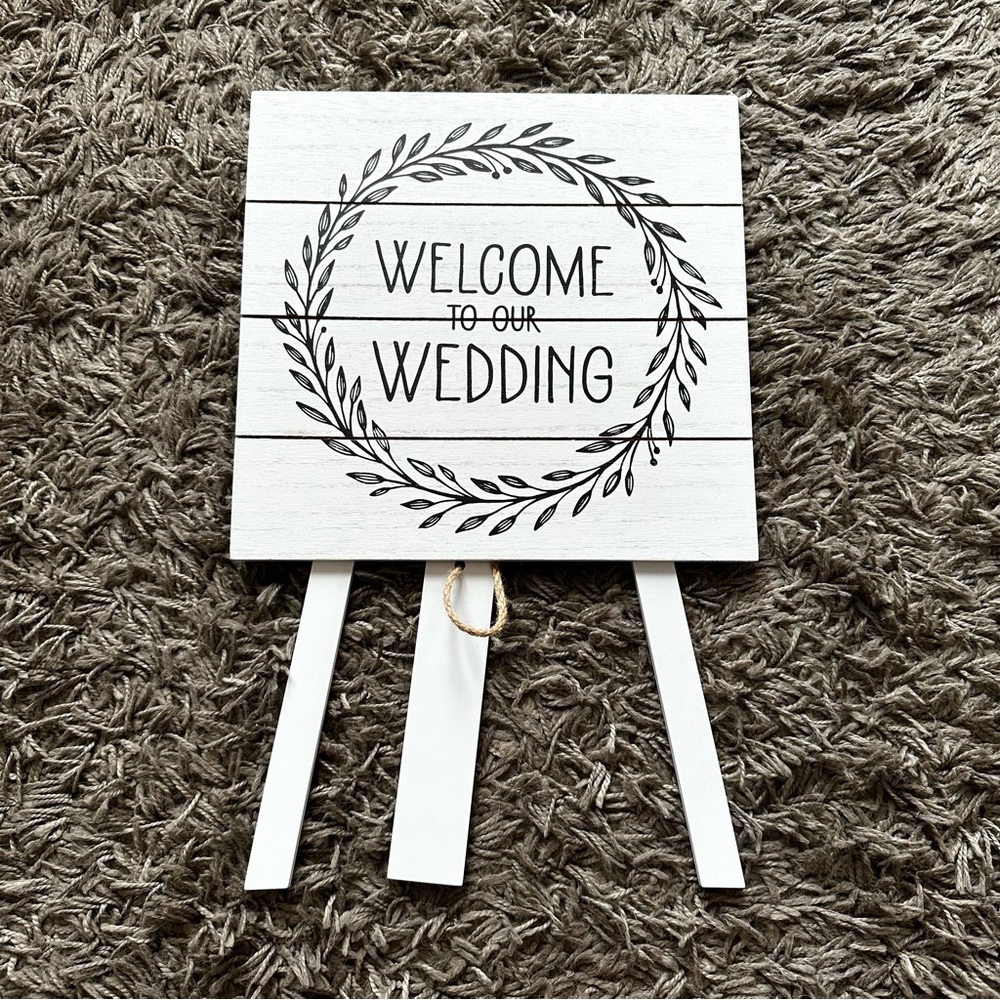 Welcome to our wedding sign
